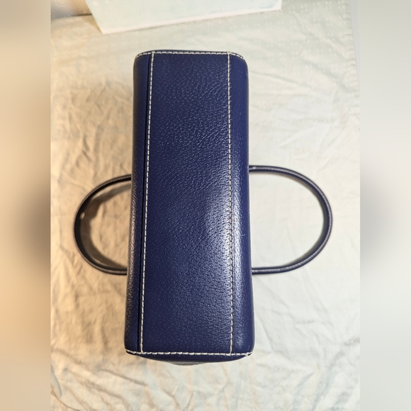 Kate Spade New York Wellesley Quinn Satchel - Picture 5 of 12